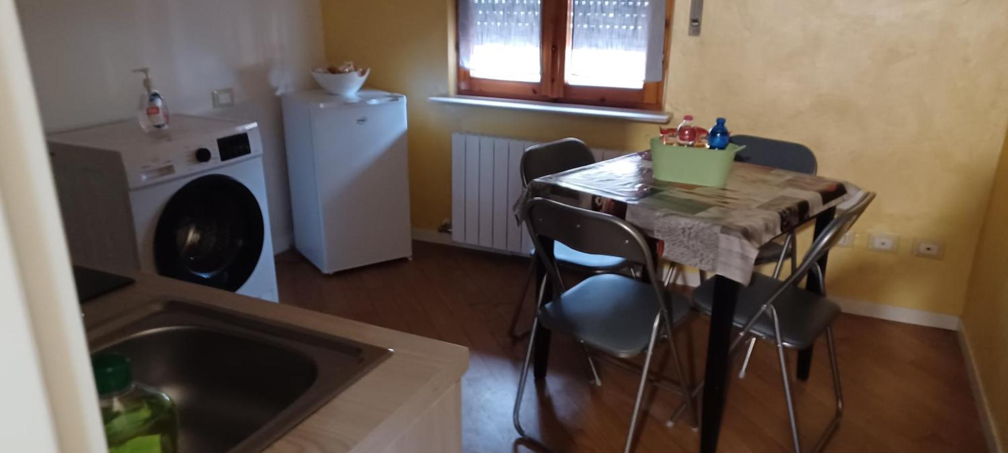 Maruffi 17 Zona Clinica Bilocali Apartment Piacenza Ruang foto